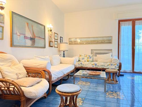 S306 - Sirolo, trilocale con posto auto