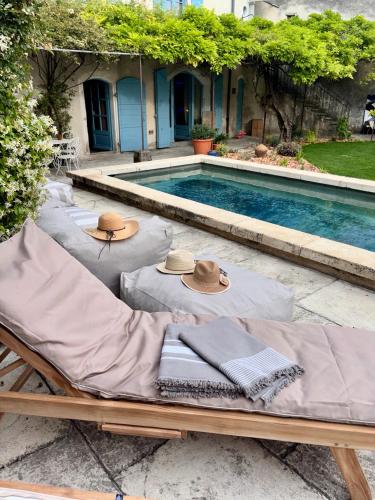 Le Jardin Secret – khách sạn tại Grignan