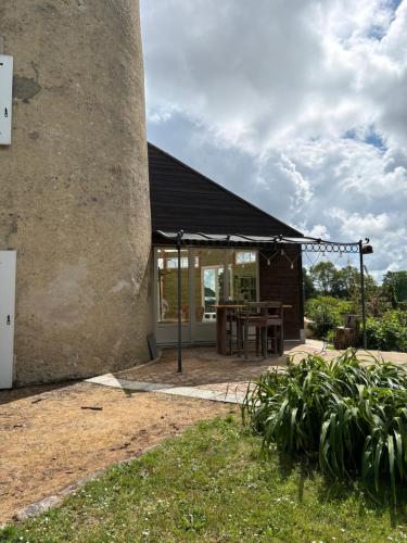 Dārzs, Le Moulin de l'Ardouinière minimum 2 nuits (Le Moulin de l'Ardouiniere minimum 2 nuits) in Le Poiré-sur-Vie
