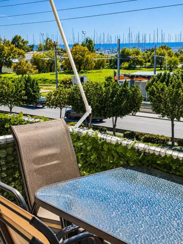 Luxurious Palace Marina Alimos, Athens