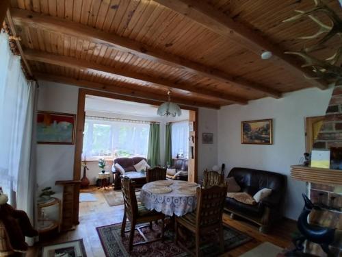 Leśniczówka Zielone Zakole (Lesniczowka Zielone Zakole) in Sulejow