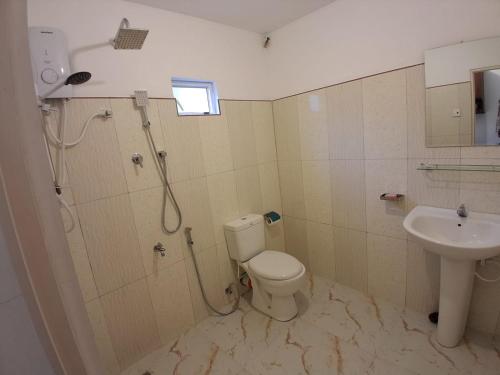 Aurora One-Room House - image 3