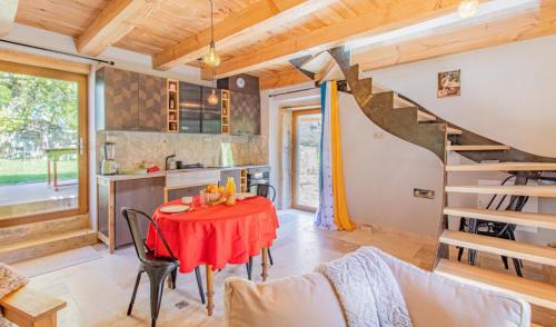 Gite 1 Les Perrières 6 personnes Bourgogne Maison entre Autun et Le Creusot TGV Maymard Yannick (Gite 1 Les Perrieres 6 personnes Bourgogne Maison entre Autun et Le Creusot TGV Maymard Yannick) in Saint-Martin-de-Commune