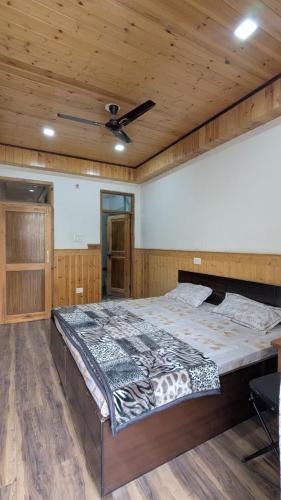 Kunzang Homestay in Nako