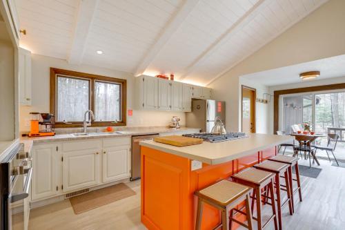 Arbor Vitae Home with Game Room Snowmobiles Welcome in Arbor Vitae, USA