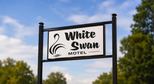 White Swan Motel - Michigan