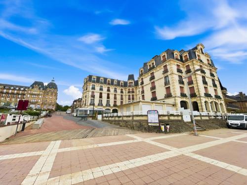Le Charmant studio, plage & restaurants à 2 pas! (Le Charmant studio, plage & restaurants a 2 pas!) in Ульгат