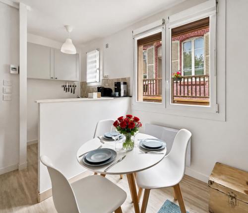 Le Charmant studio, plage & restaurants à 2 pas! (Le Charmant studio, plage & restaurants a 2 pas!) in Ульгат