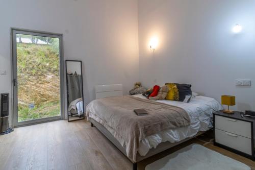 chambre avec salle de bain privative in Hendaye