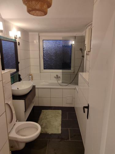 Gemütliche Ferienwohnung mit 3 Schlafzimmers (Gemutliche Ferienwohnung mit 3 Schlafzimmers) in Oberhausen Városközpont