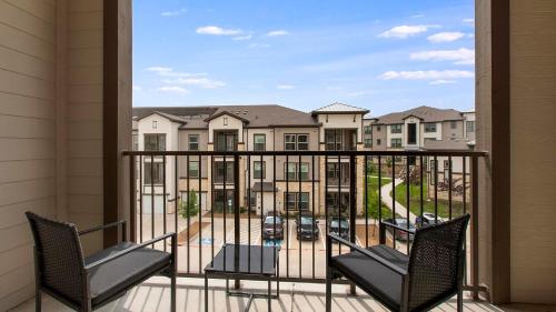 Létesítmények, Landing Stylish 1BD Clubhouse in Weston (TX)