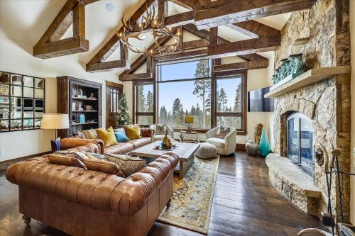 The Great Escape with Amazing Views and Private Hot Tub in Other