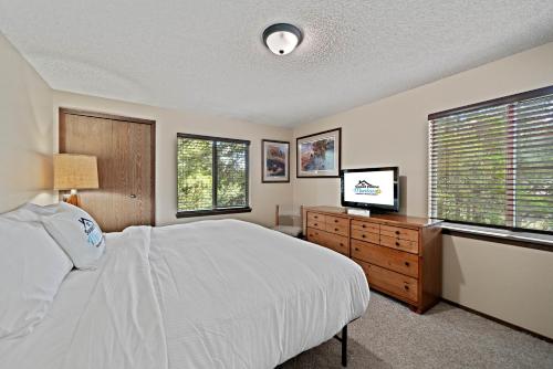 Trapper 8 in West Yellowstone, USA