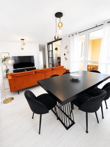 Appartement élégant & lumineux 100 m2 - 3 chambres - 2 balcons - 7 min du centre-ville Reims