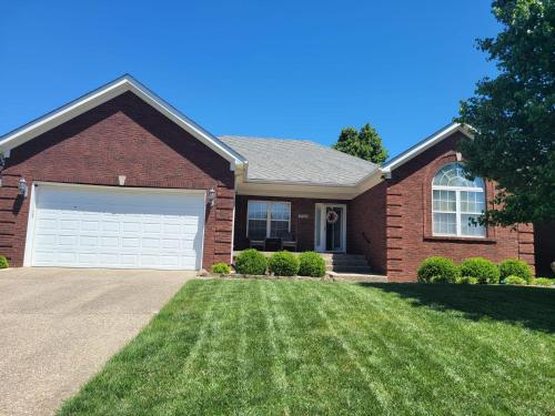 Blessings Private Home - Bullitt County, KY