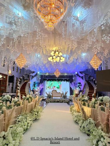 LD Ignacio Island Resort in Roxas