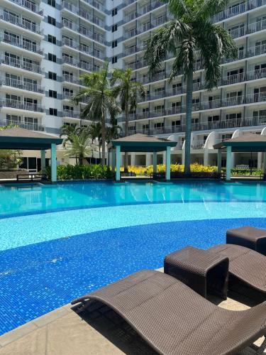 Shell Residences MOA by Joseph near SM Mall of Asia