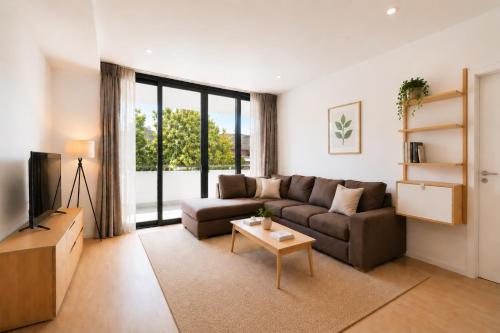 Mascot 3 Bedrooms Near Airport Easy to Anywhere - main image