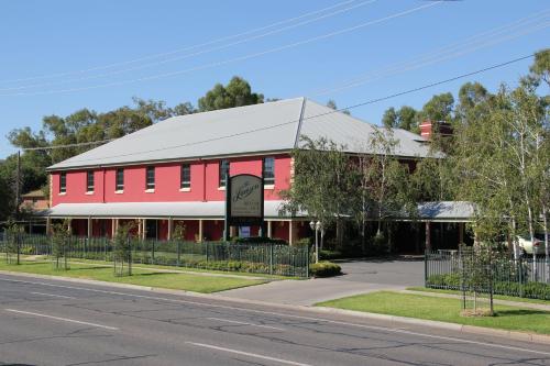 The Lawson Riverside Suites Wagga Wagga
