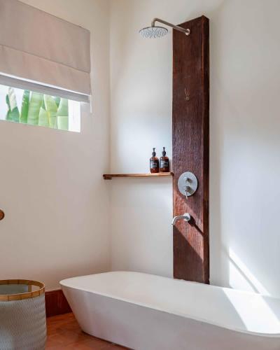 5BR Villa Private Pool Rice Fields view - Canggu - image 2