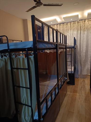 Janki Guest House – khách sạn tại Sambalpur