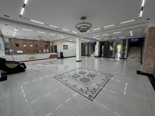 Yangisaroy Hotel in Sariasiya