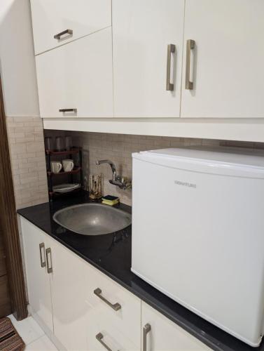 Topcity-1 Beautiful Studio Furnished Apartment for Rent - image 3