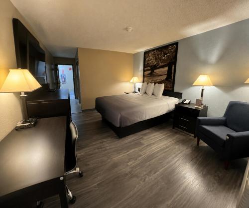 Super 8 by Wyndham Lexington Park/California Area - image 36