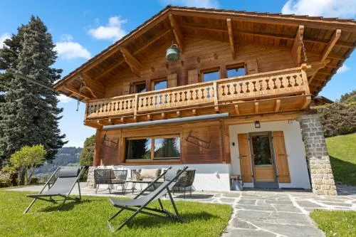 Magnifique chalet avec jardin, barbecue et parking in Ollon, Schweiz