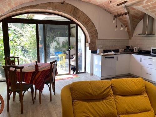 Ca la sofi in Cabanes (Girona)