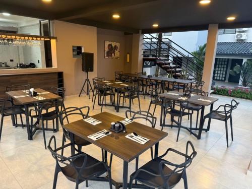 레스토랑, Hotel campestre YJ in 마리키타