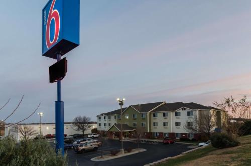 Motel 6-Lincoln, NE