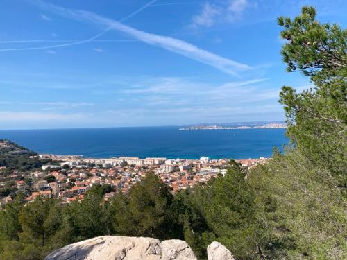 Beachfront apartment - Appartement bord de mer in Mazargues