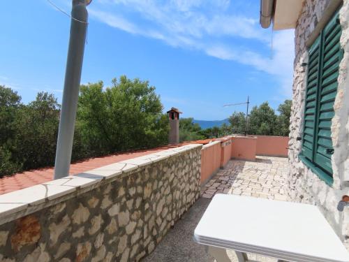 Robinson House am Meer, Kuca Naranca in Josipdol