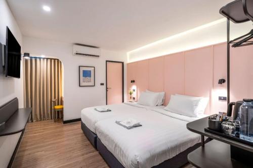 1 double bed