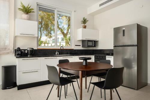 Cơ sở vật chất, Garden Rooftop Beachfront Luxury in Shavei Tzion in Nahariya