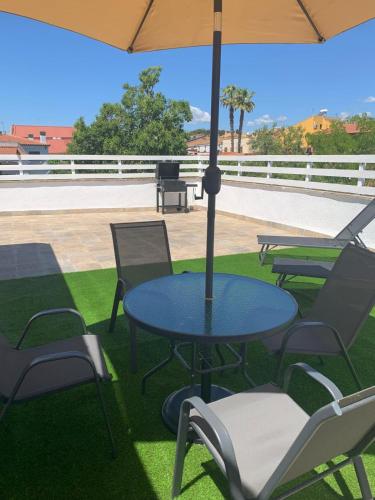 La Casa del Sol con Terraza gîte à louer Santa Oliva