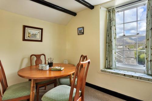 Finest Retreats - The Lake Gables Ambleside - image 2