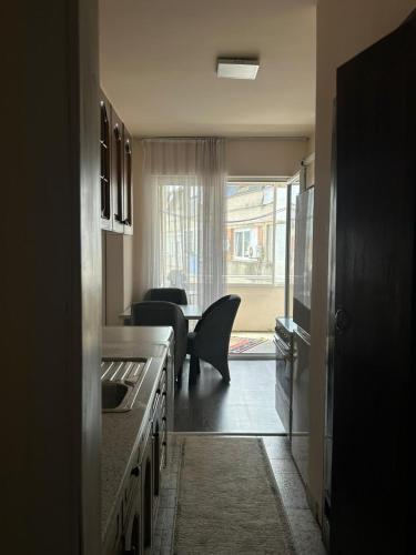 Central apartment 4 in Гнилане
