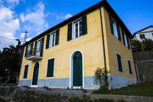 Ieeja, Casa Sud Miranda - rustico di paese in Borghetto dʼArroscia