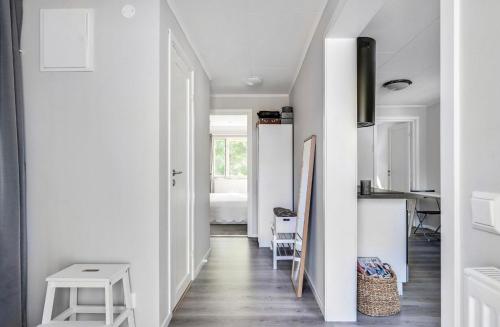 Charming and Cozy Holiday Cottage in Adelsö (Charming and Cozy Holiday Cottage in Adelso) in Adelso