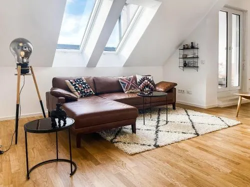 Modern & Stylisch - Penthouse-Feeling nahe Flughafen München in Freising, Deutschland