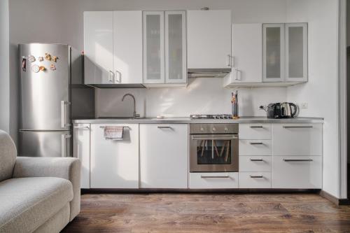 Just Urban Stays - 1-BR flat in Porta Romana - Duomo 6 min M3 2