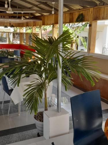 Airport Lodge Lungi in Tulun