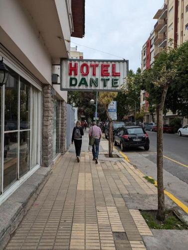 Dante in Mar del Plata