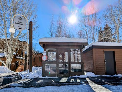 Tennis Townhomes 1323 by SummitCove Lodging in Keystone, USA