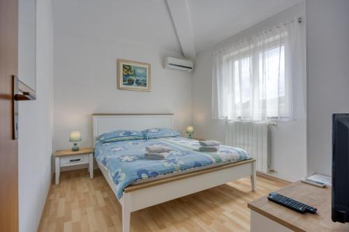Apartments Lorena B – khách sạn tại Zelena Laguna