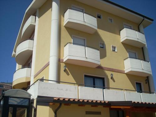 Hotel Margherita - image 10
