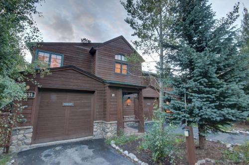 Starfire 1992 by SummitCove Lodging in Keystone, USA