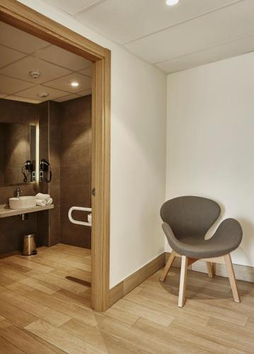 Hotel Bilbao Plaza - image 6